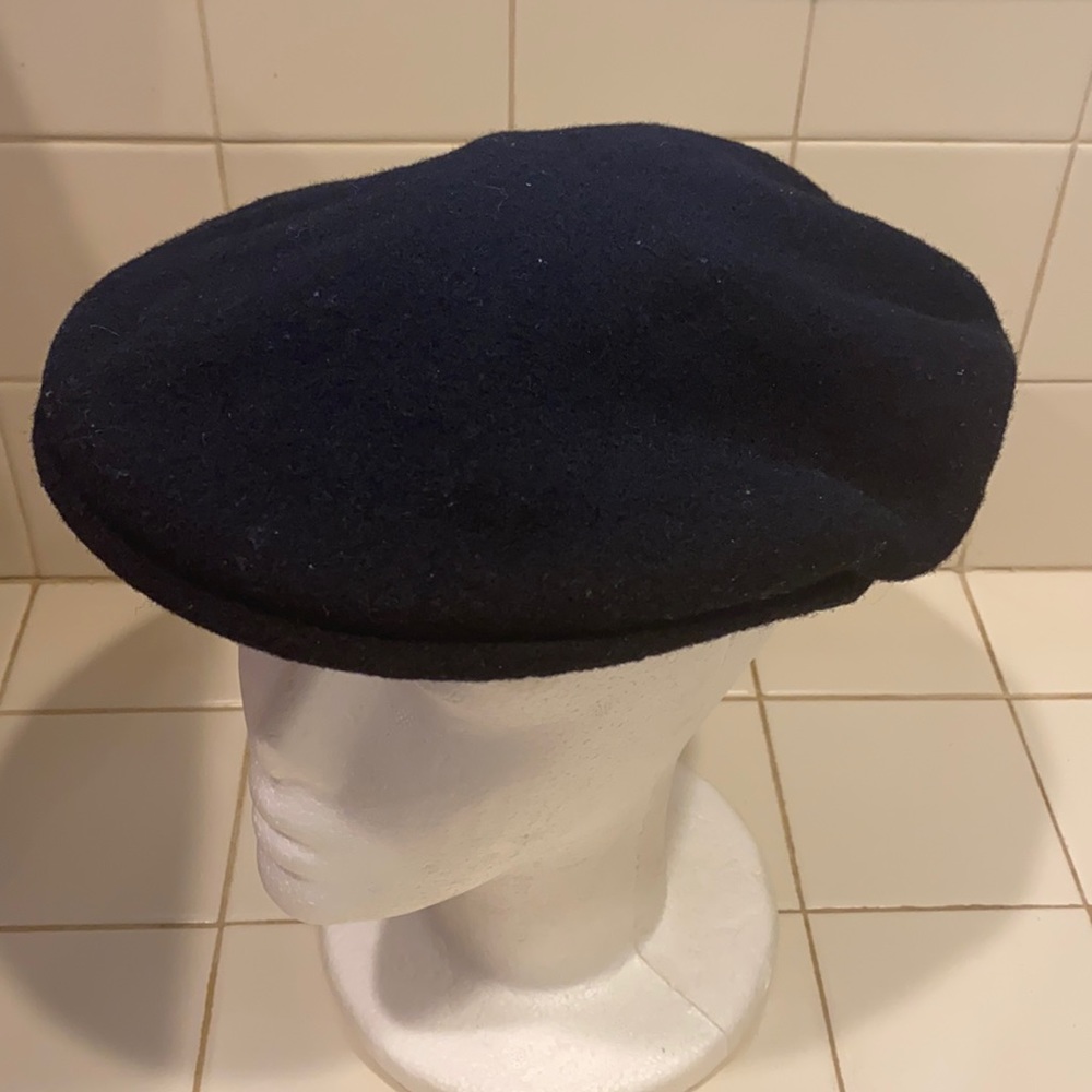 Kangol Cap Style Hat In Good Condition Black - image 1